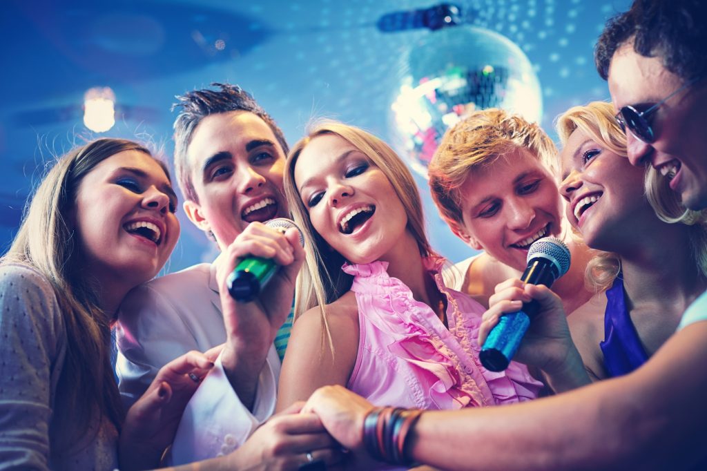 best-karaoke-places-in-dubai
